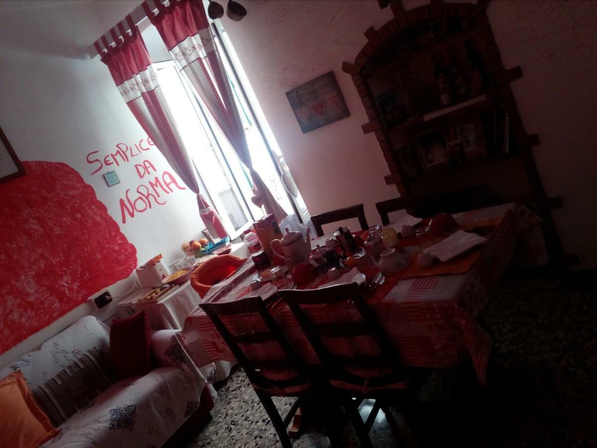 B&B Le Calegare Diano Castello Dış mekan fotoğraf